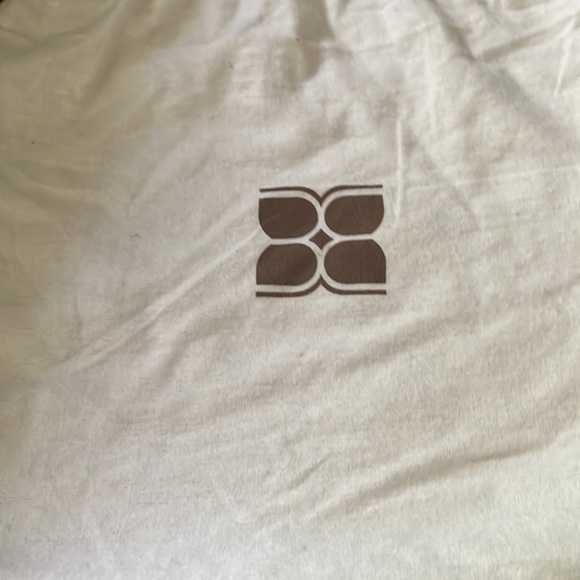 BCBG Clutch Bag - Picture 8 of 8